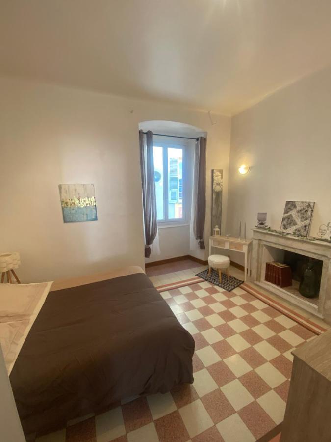 Appartement Climatise,Idealement Situe 100M Du Vieux Port. 바스티아 외부 사진